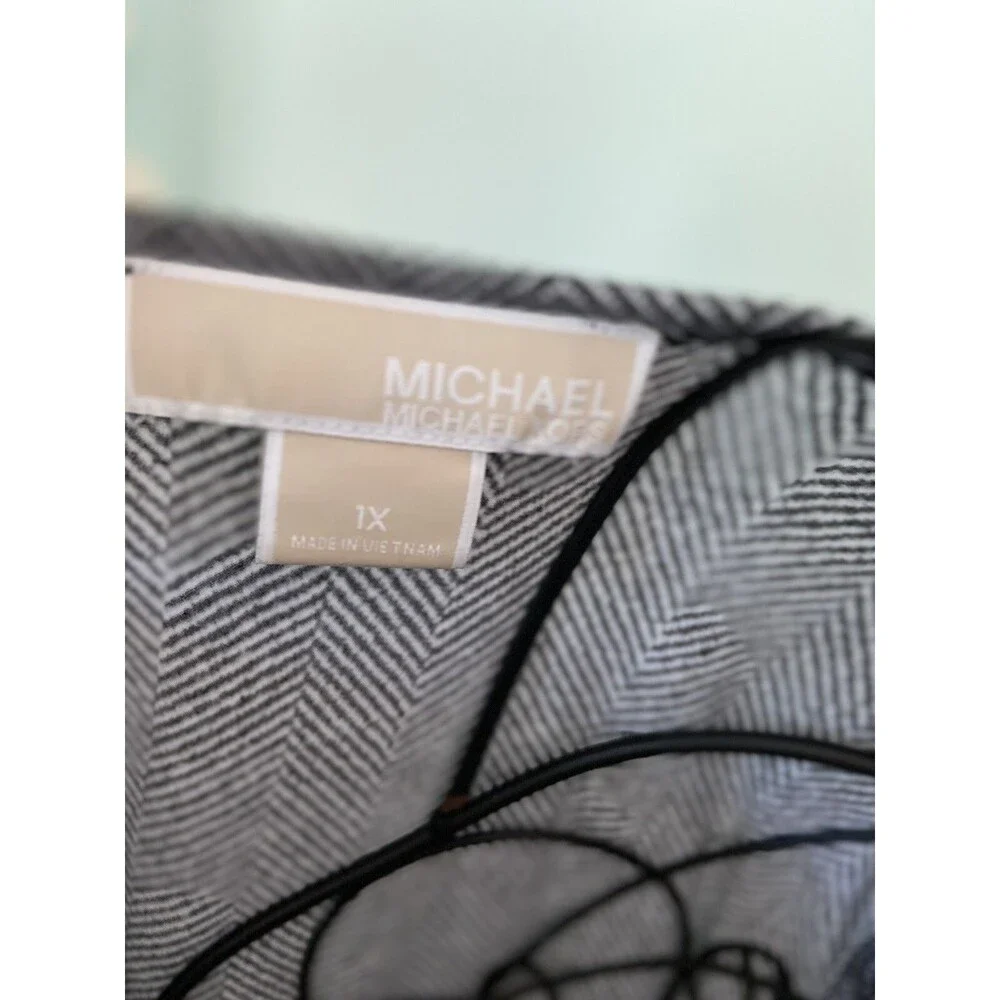 Michael Kors Long Sleeve Dress - Black‎ White- Size 1X - Back Zip